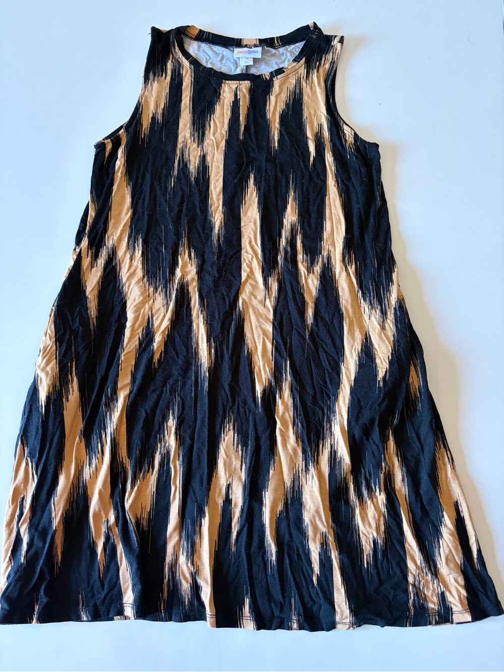 LuLaRoe Medium 10-12 Charlotte Tank Swing Dress brown black ikat design boho